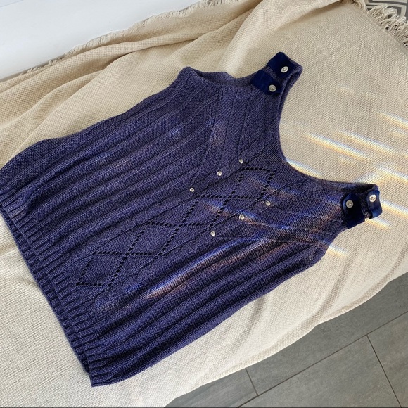 Crocheted vest with beaded pearls - Picture 5 of 7